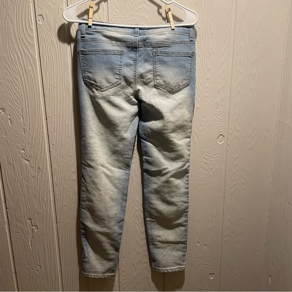 Cherokee Girls Distressed Ripped Light Wash Jeans - Picture 4 of 6